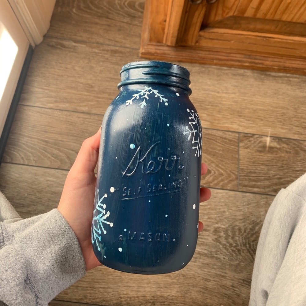 A Winter Wonderland Mason Jar❄️
